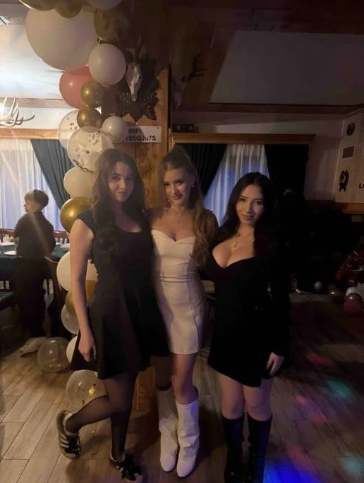 Thick sexy college slut image 7