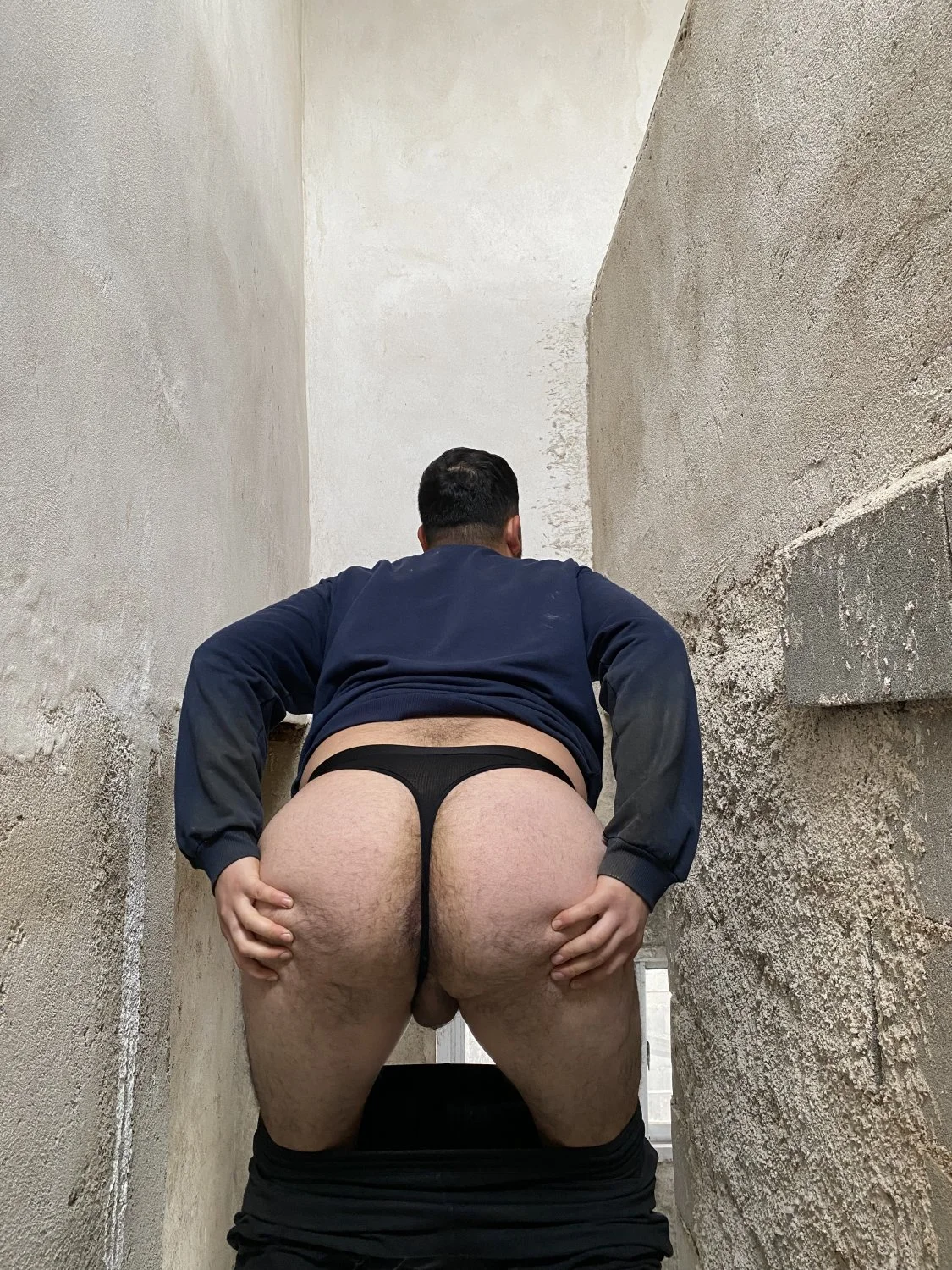 Rico culote gordo de esta Sissy image 2