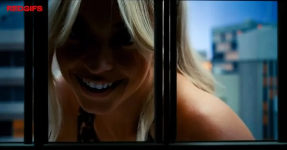 Sydney Sweeney and their melons in Euphoria 😳🤤 image 2