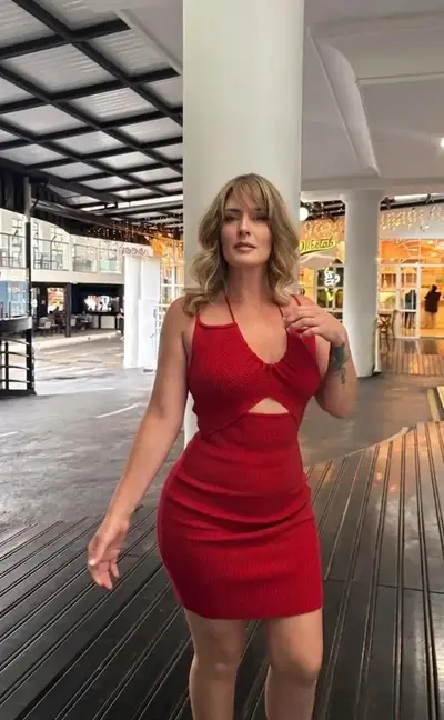 Juliana Ribeiro coroa muito gostosa do Facebook pt1 cover image