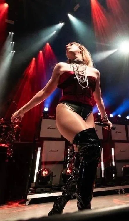 Lzzy Hale 8 image 9