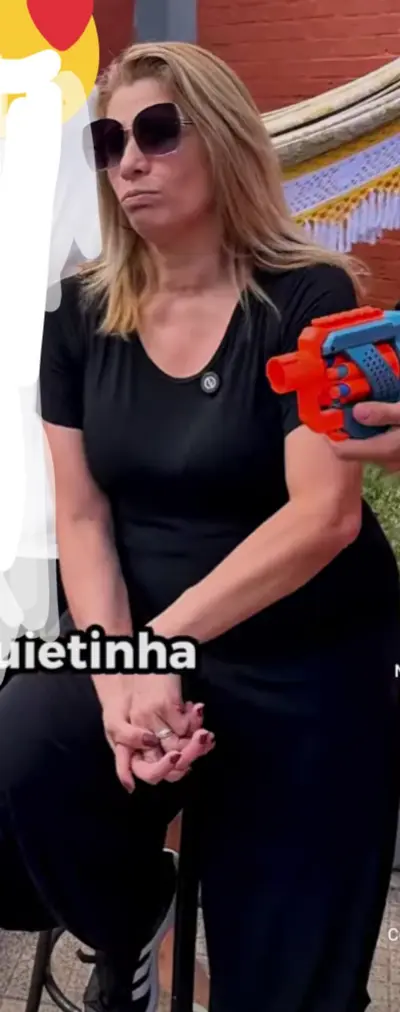Mãe gostosa de um Youtuber cover image