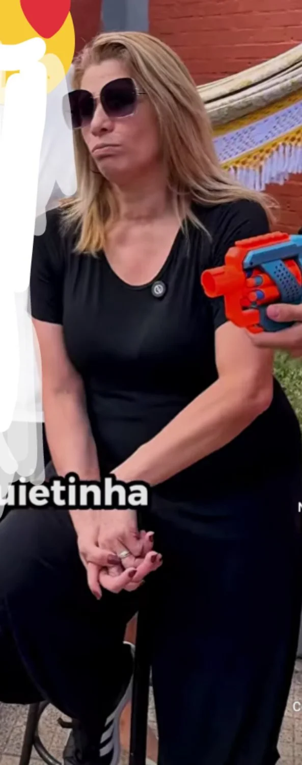 Mãe gostosa de um Youtuber main image