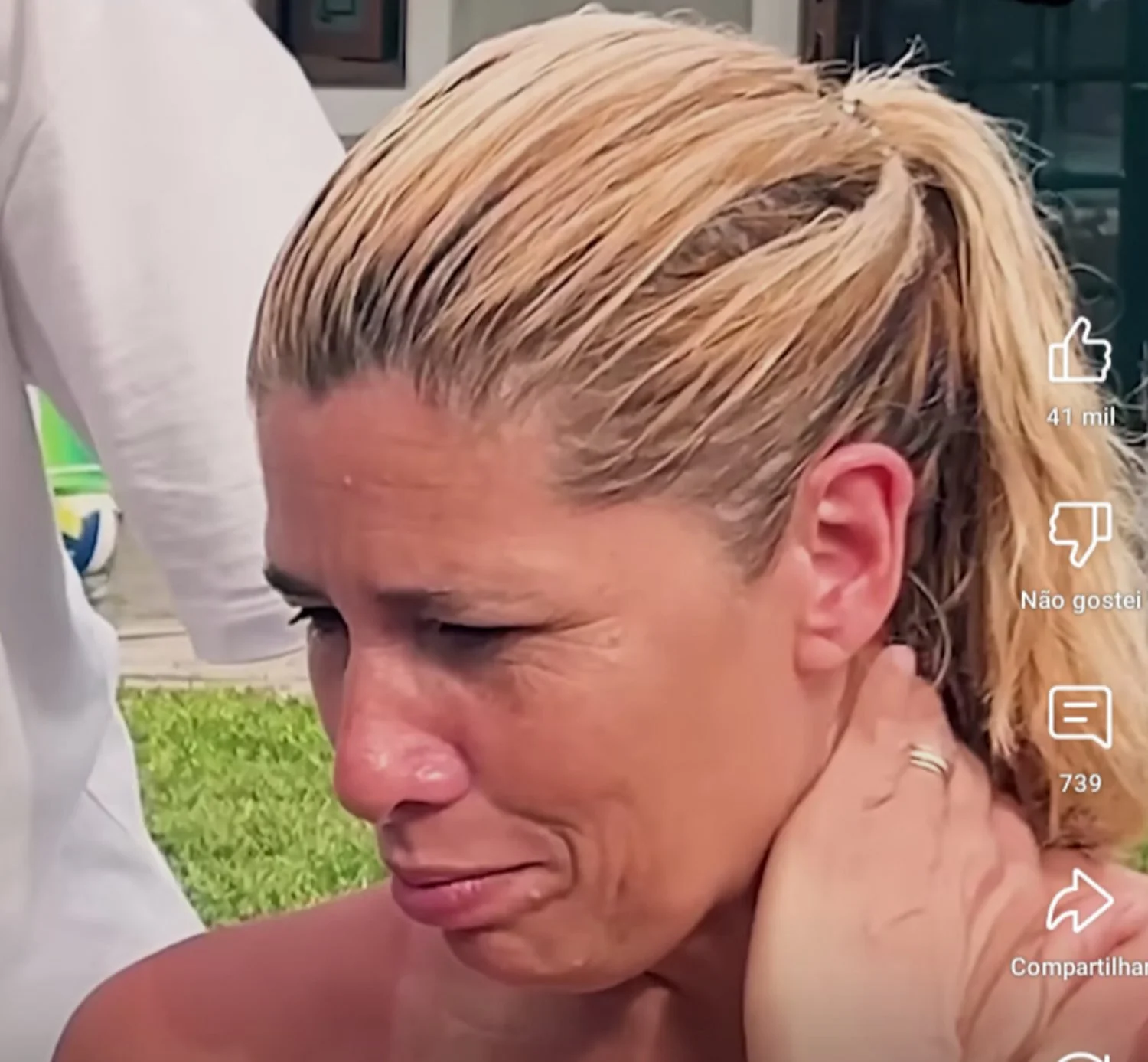 Mãe gostosa de um Youtuber image 3