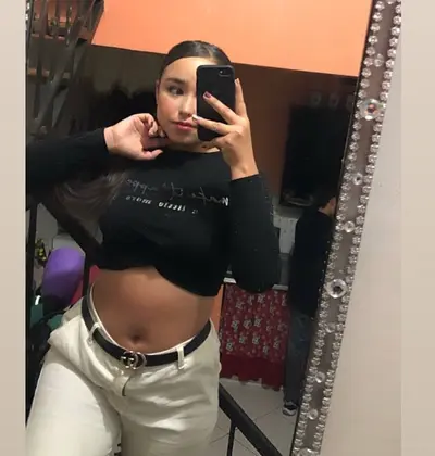 Yuliana compañera con ricas tetas filtrada cover image