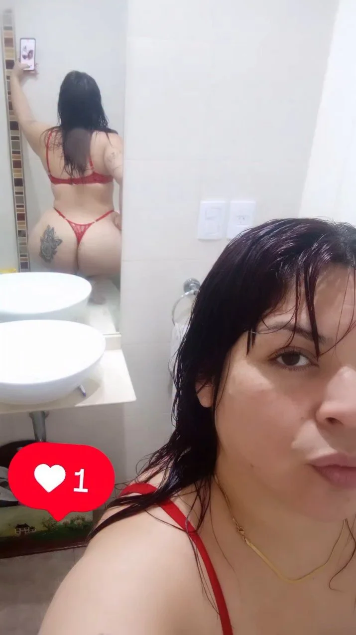 Tremenda culona de Instagram main image