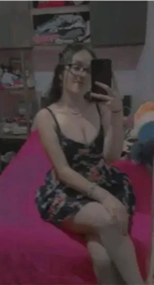 Camila Román image 3