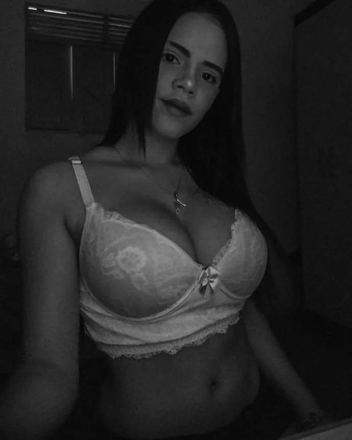 Mayara melões bronzeados image 4