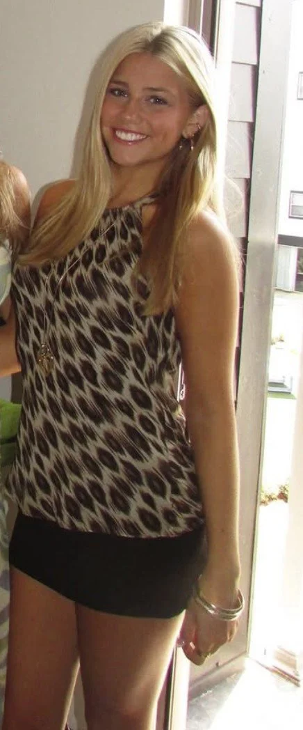 Cute blonde, killer body image 12