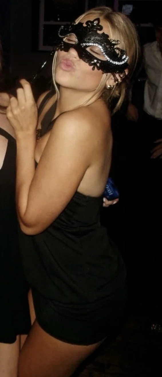 Cute blonde, killer body image 22