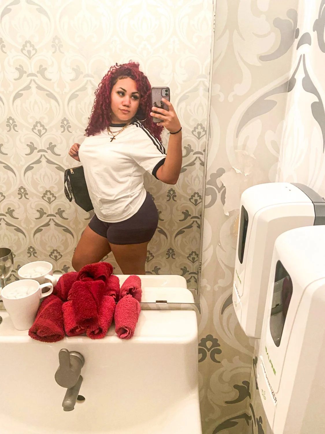 goon to latina hips and legs 1 image 31