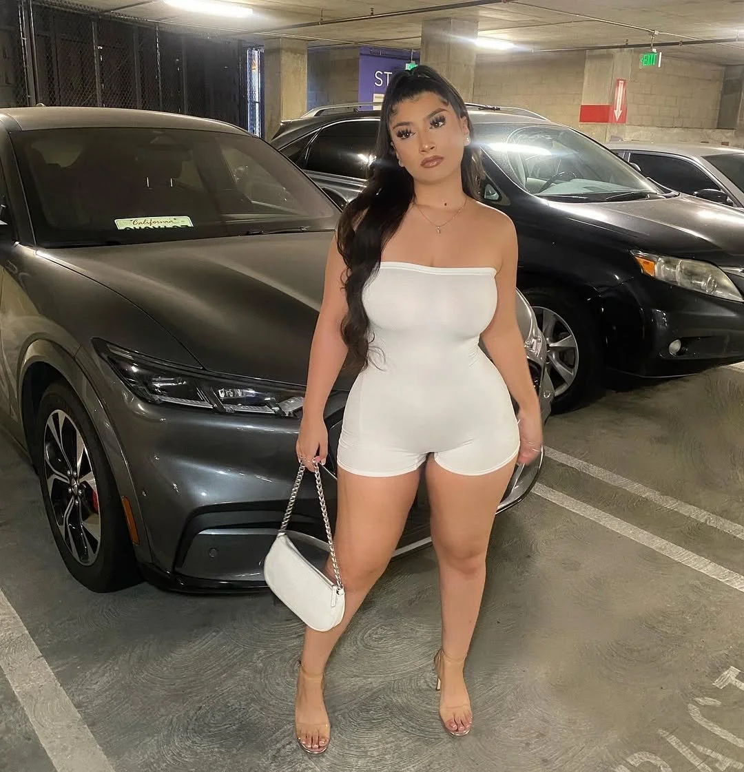 goon to latina hips and legs 1 image 39