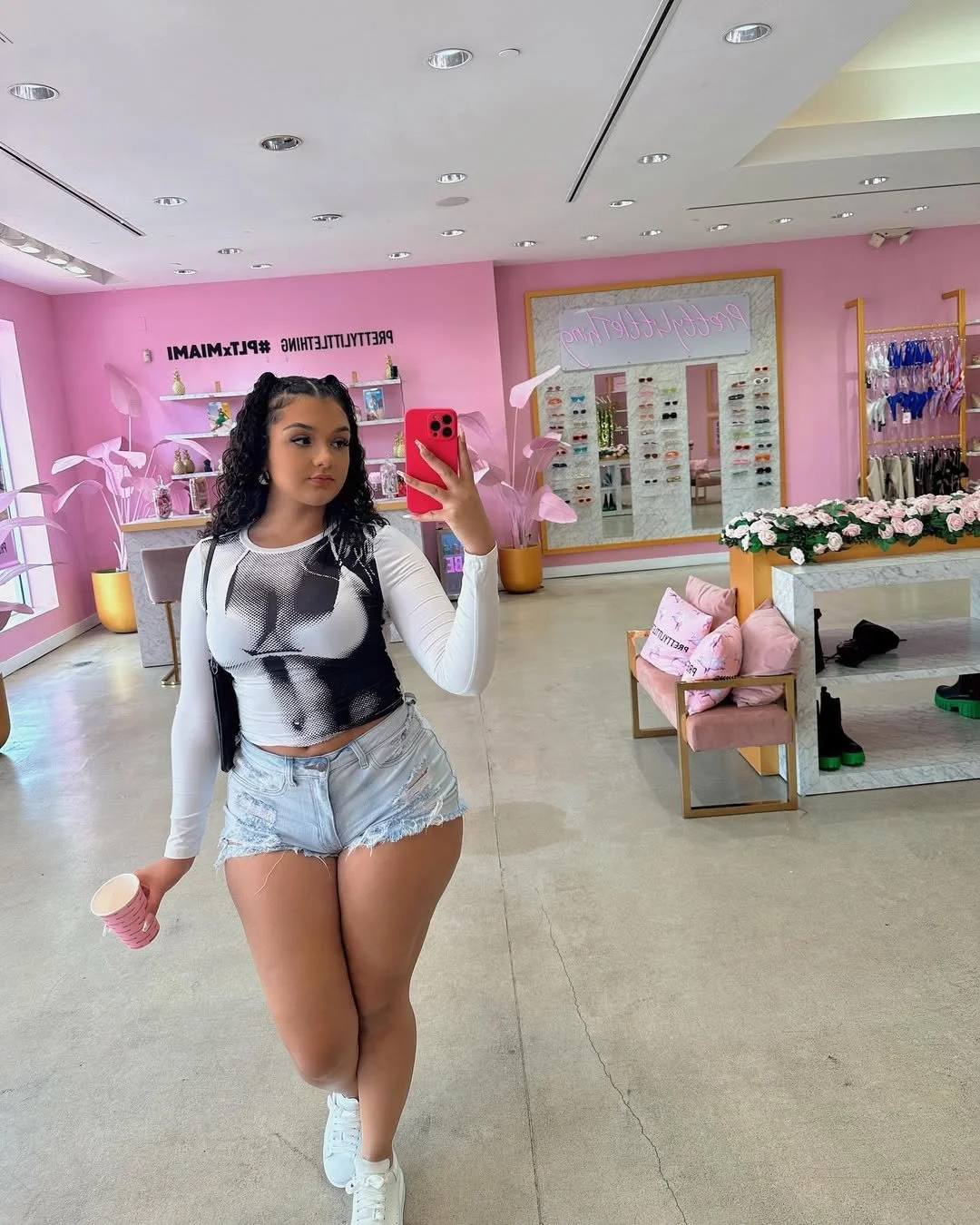 goon to latina hips and legs 1 image 44