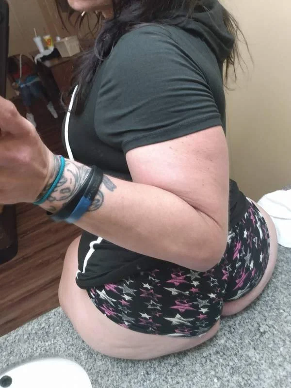 PAWG Head Monster Gobbles up BBC image 2