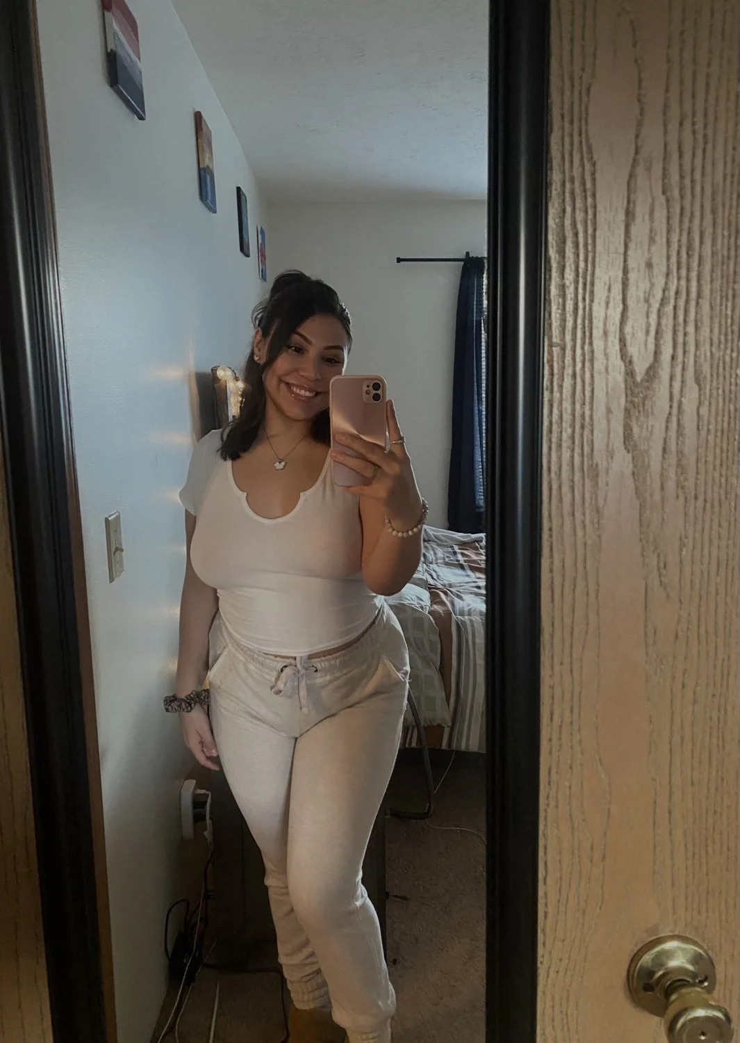 Can’t stop gooning to my sexy Latina aunt image 6