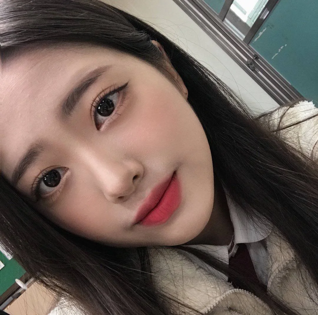 김나연 22(나연이 얼싸러 구함) main image