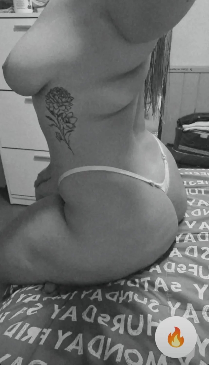 Gorda tan rica.. bel3n garrid0 (soft) image 10
