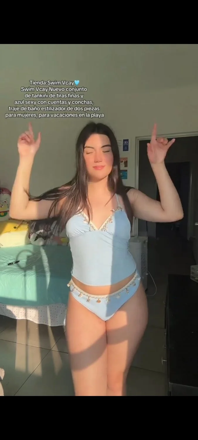 Tiktok Evelynvazquez75 image 38