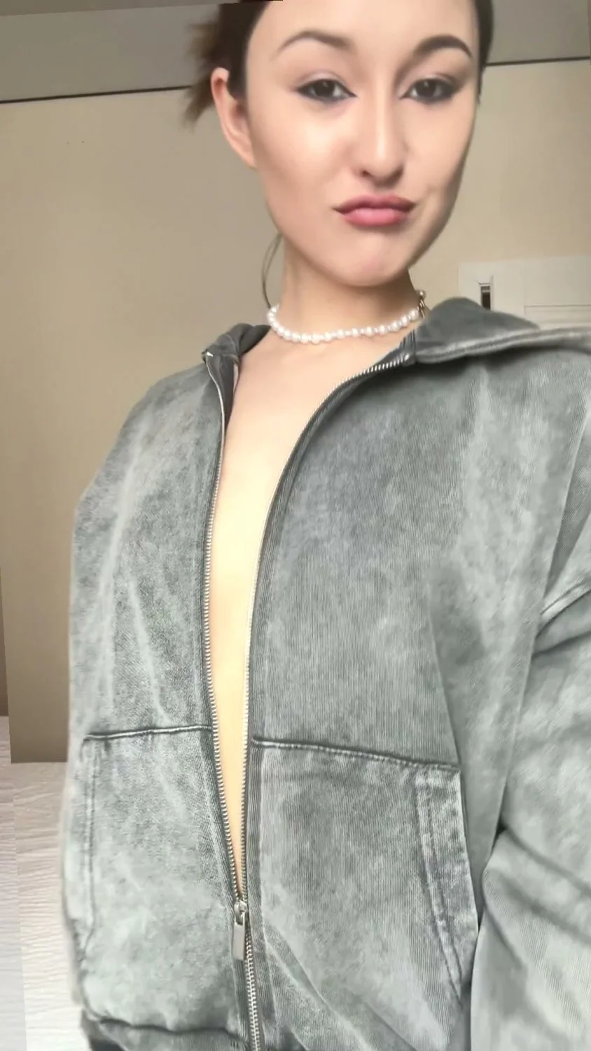 🔞 busty curvy body nude slut stripping naked dripping 😈💦 See OF image 3