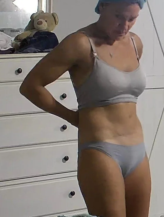 HOT tan MILF Mom caught on cam image 19
