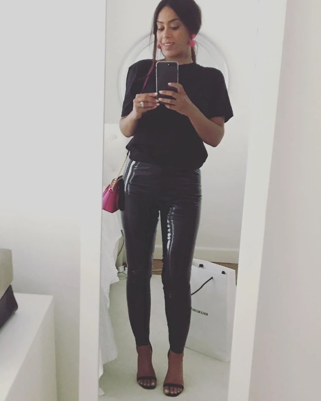 Amel Bent - french arab singer image 4