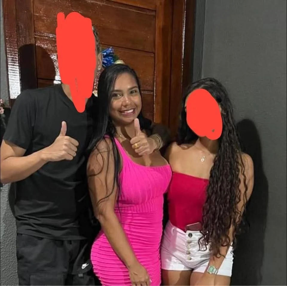 Brazilian slut MILF leaked image 6
