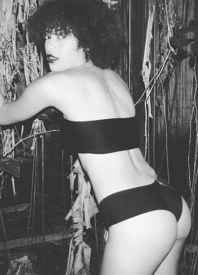 Preta de Guarapari sem nude image 10