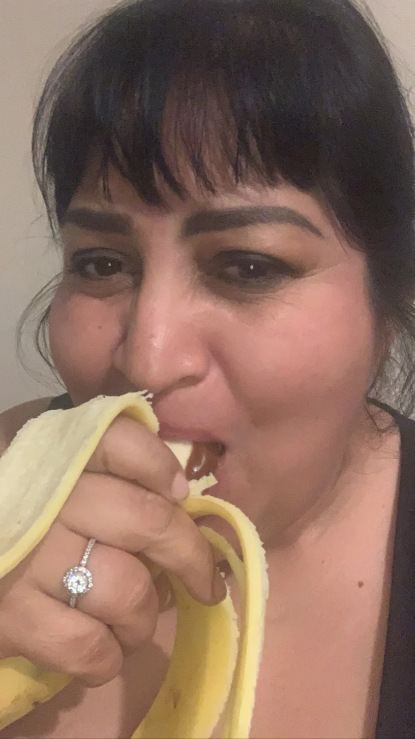 Sexy Latina BBW MILF image 11