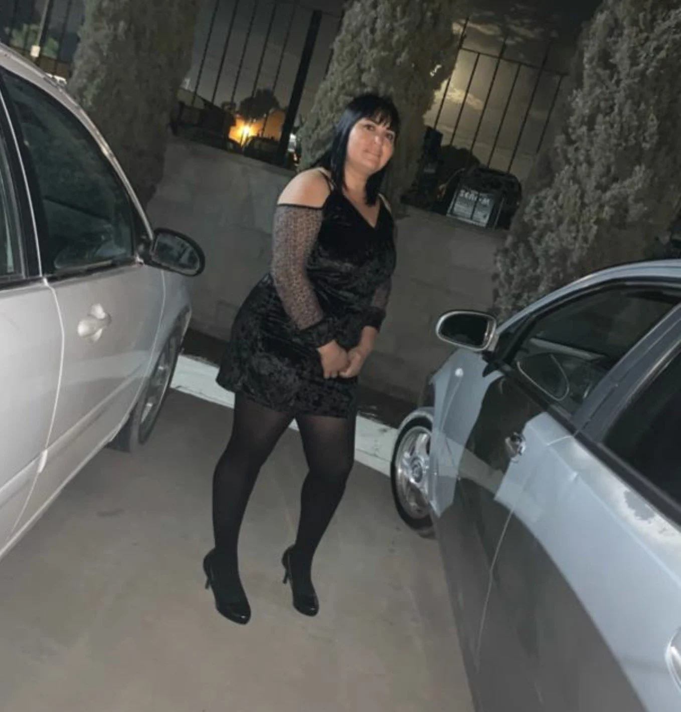 Sexy Latina BBW MILF image 3