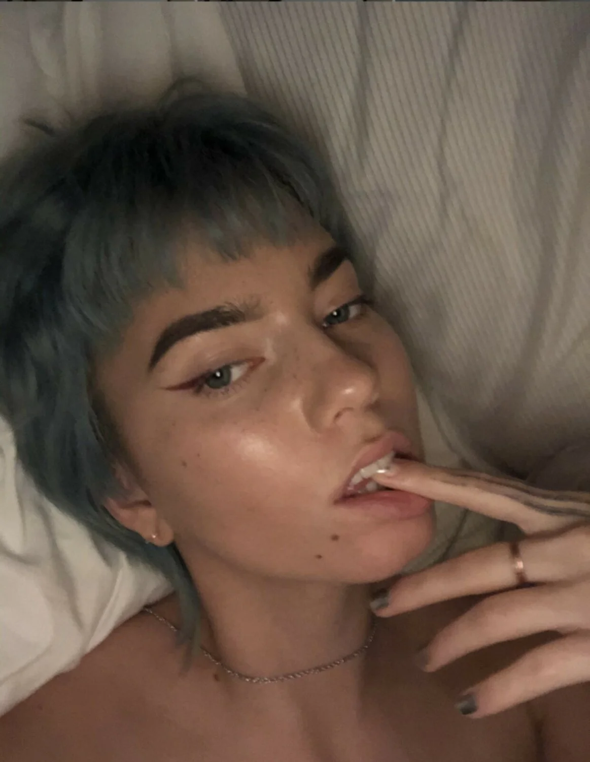 another OF whore looking for attention image 36