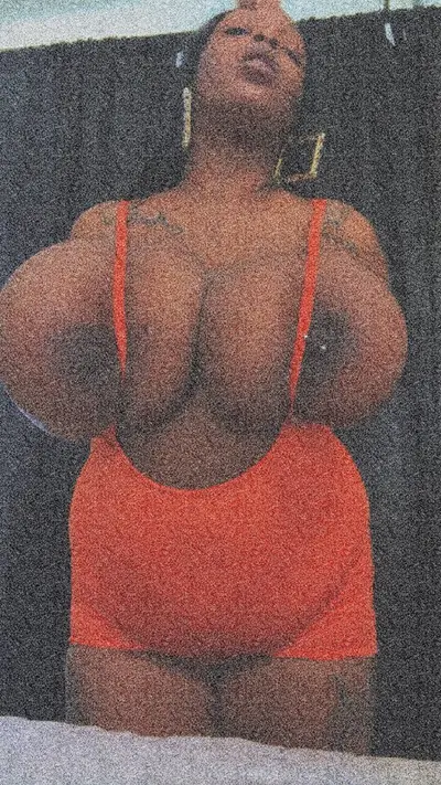 HHpVLnGXEAQOFuS cover image