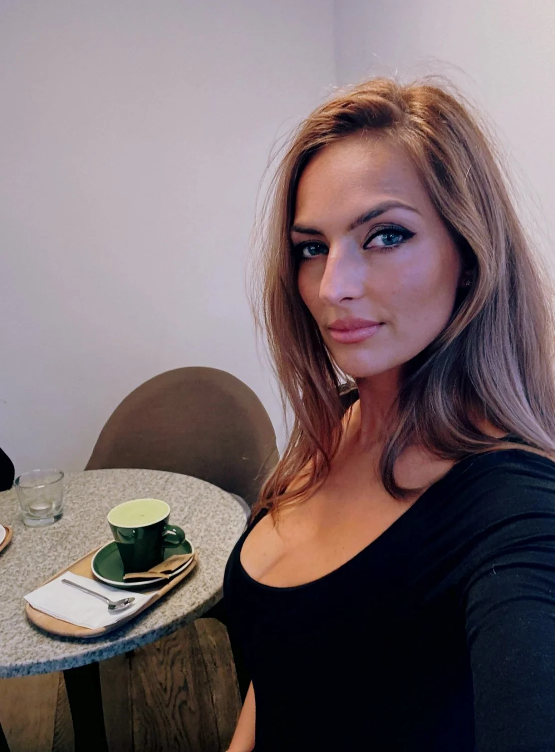 I know a perfect way to start the day image 2