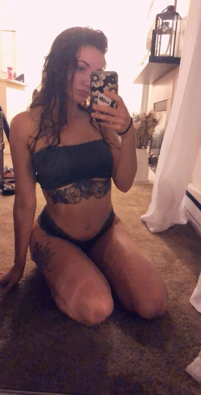 Gorgeous Girl Shows Off Her Perfect Body image 50