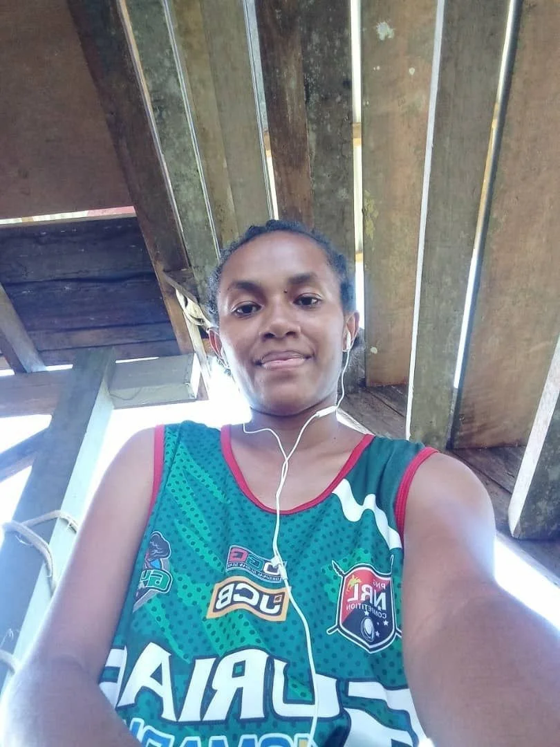 She's pretty🇵🇬 image 3