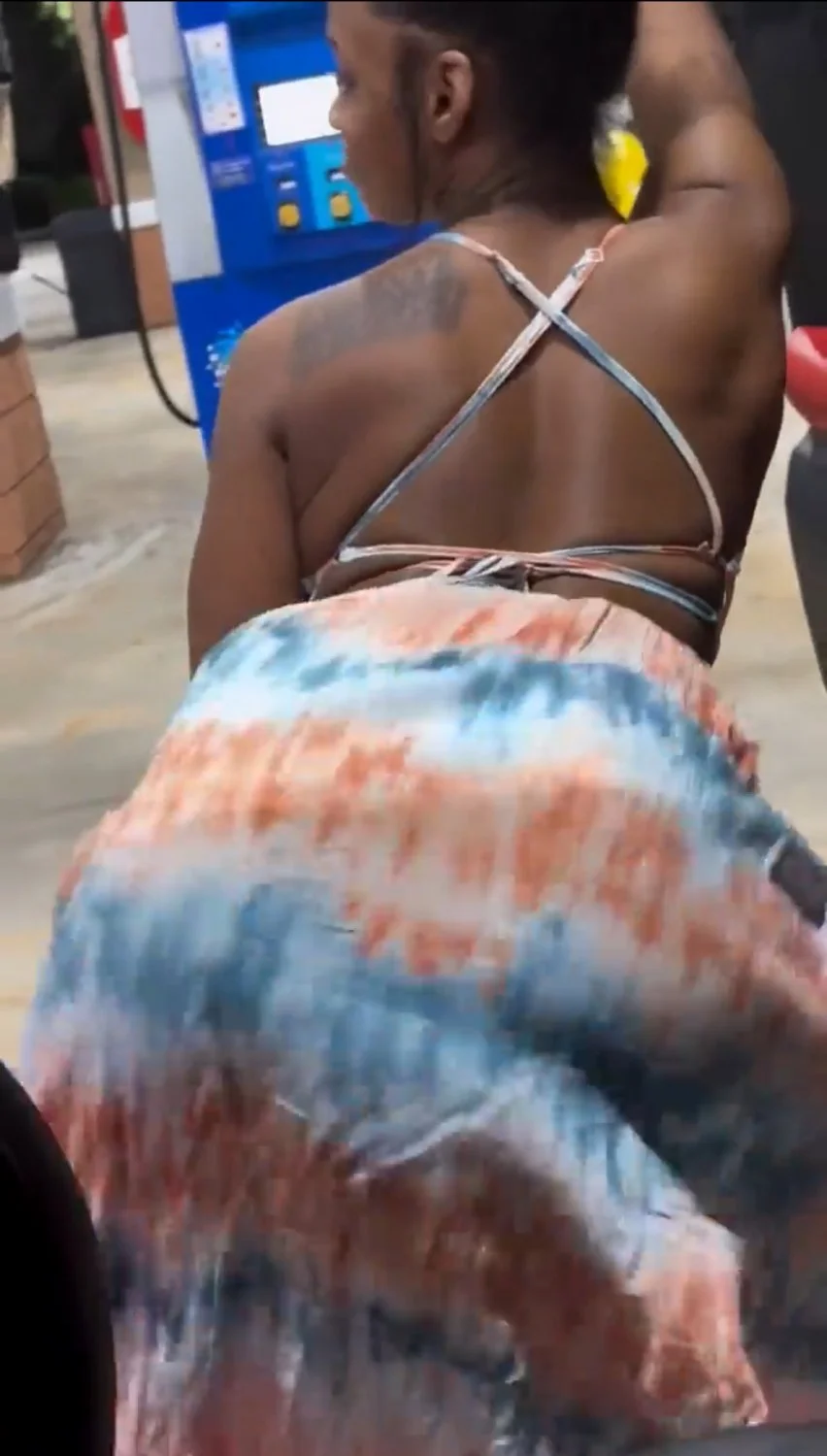 You crackin or nahh? 💃🏾 image 4