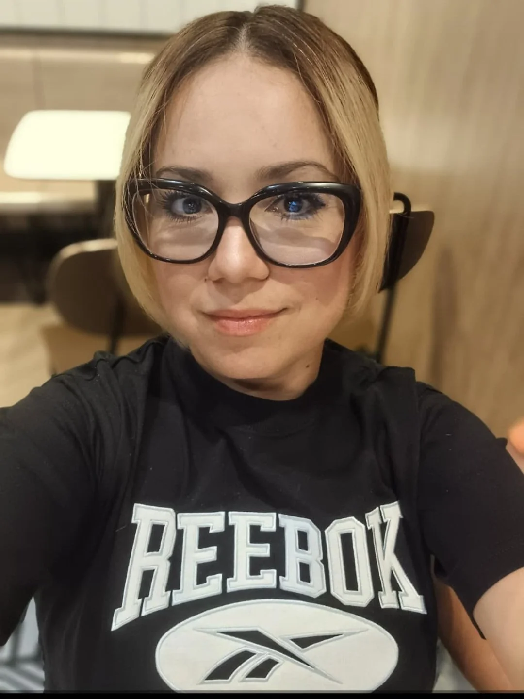 Rica cajera madurita de tetas caidas image 21
