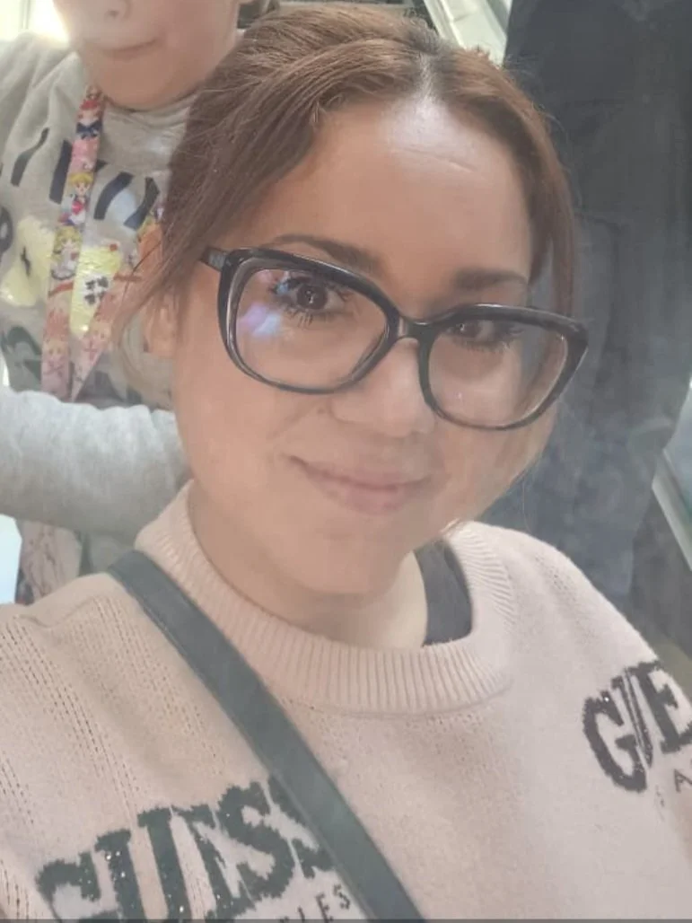 Rica cajera madurita de tetas caidas image 6