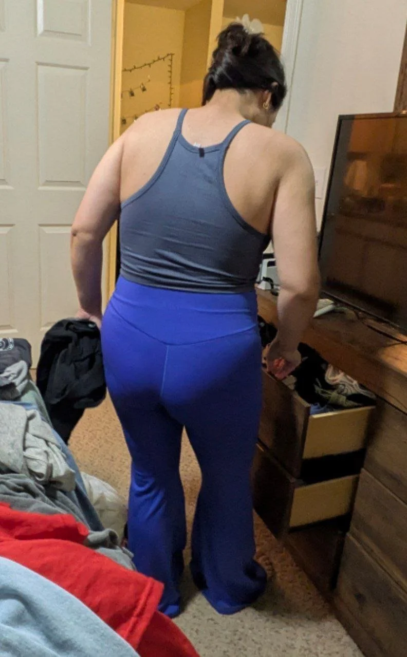 Amateur pregnant Latina part 2 image 27