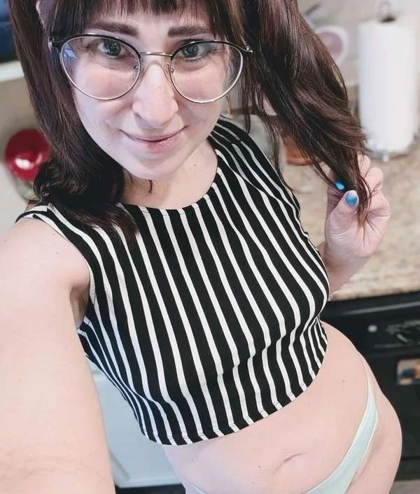 Penélope Dawn. Nena blanca de ricas tetas 😋😋🥵🤤 image 6