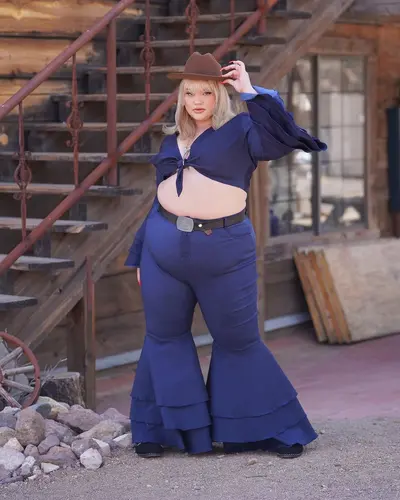 Sweet Ladyk Sexy cover image