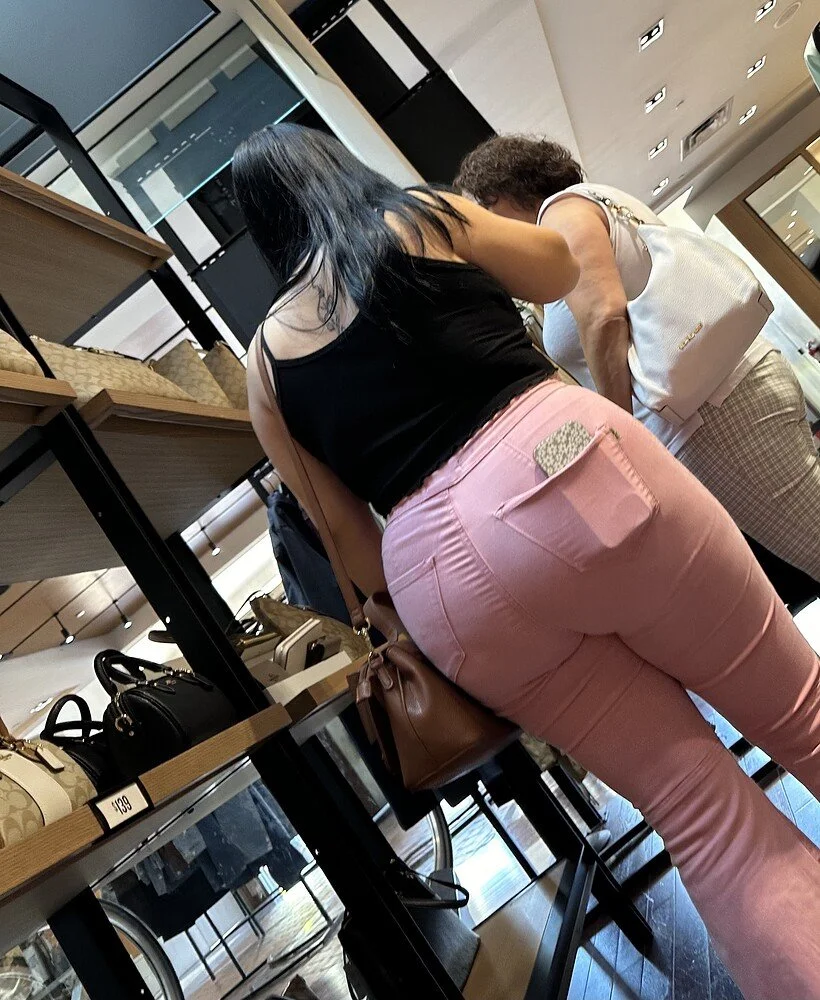 Latina Donkey Booty image 3