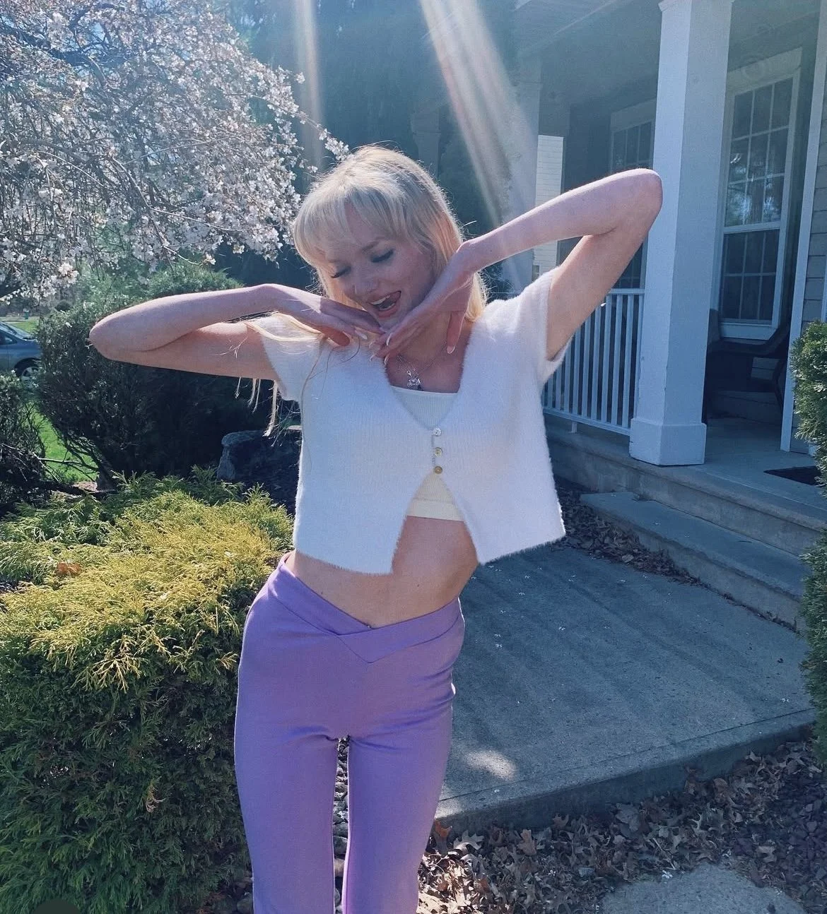 Should I expose this stupid Delaware whore all she does is crave male attention image 6