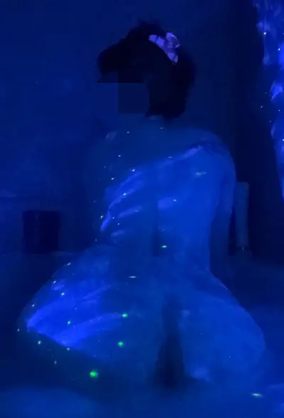 Follower Shares His Slut Gf Melany's Ass - Submission #37 cover image