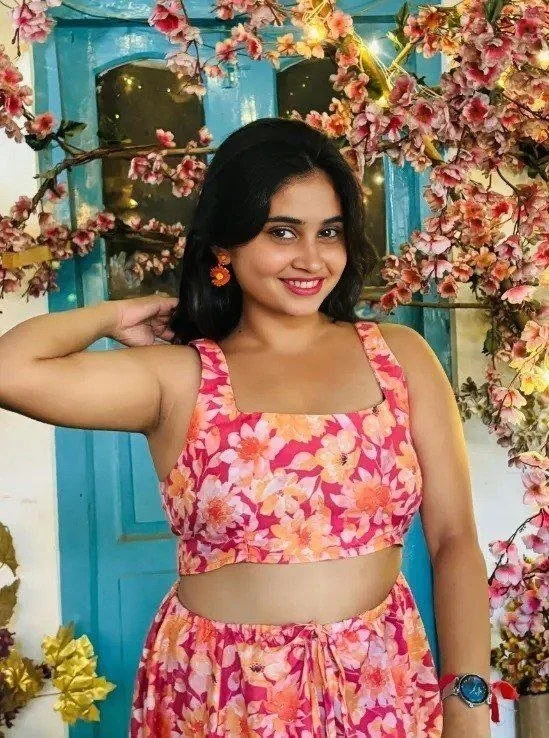 Busty indian baddie aishwarya from bangalore got hardfuck in hotel with her friends image 14