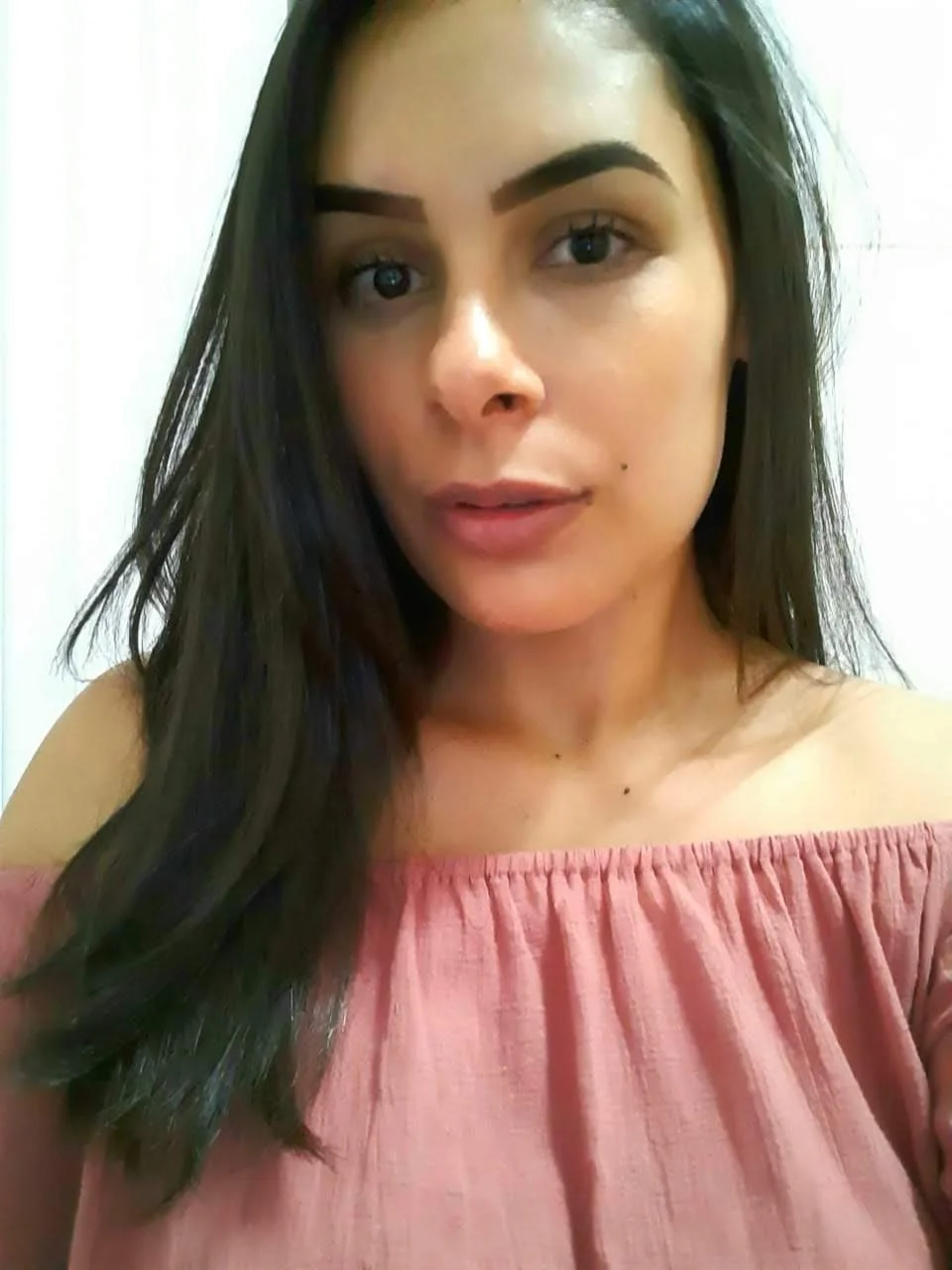 Morena rabuda Larissa casada image 3
