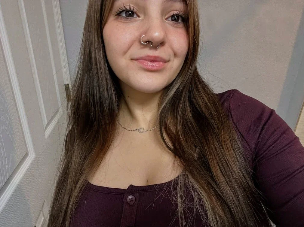 18 yr old slut with massive breasts!! image 2