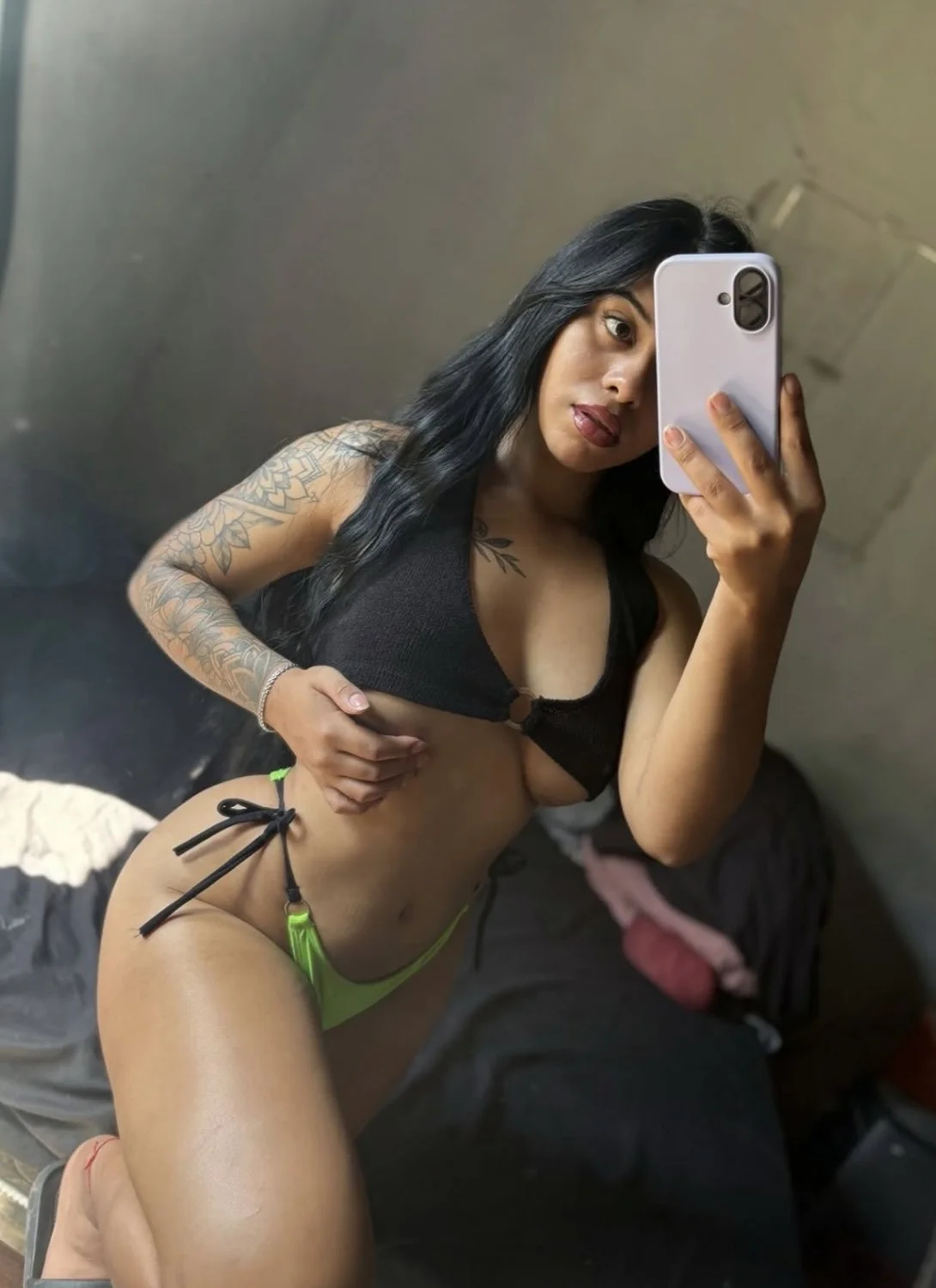 Pendeja Argentina bien puta / mica Sánchez image 29