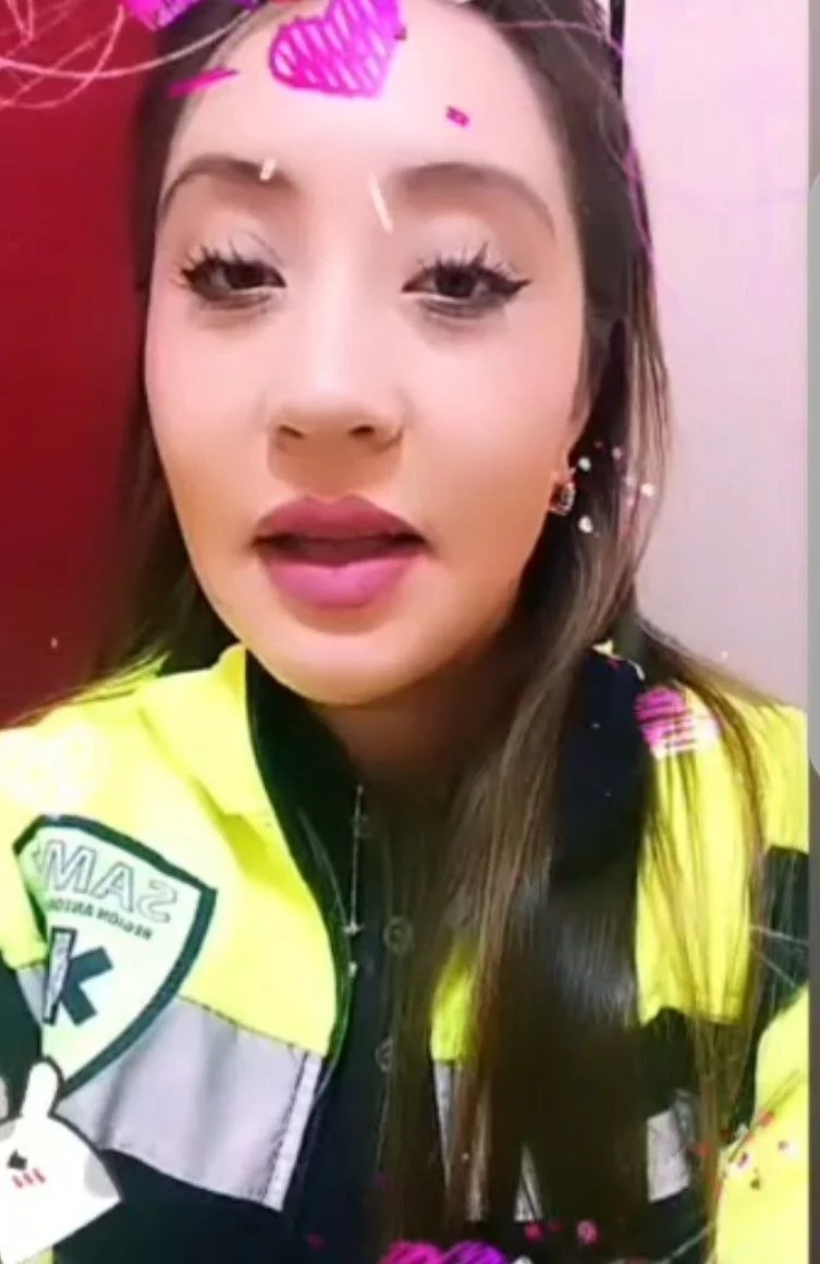 La enfermera chilena Jenny image 6