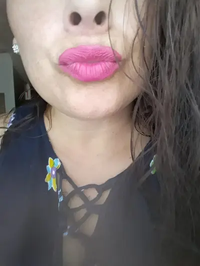 Milf Mariela zona sur cover image