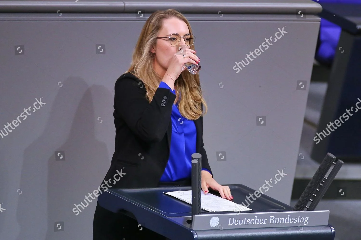 Slim thicc fat booty slut katherina dröge 🤤😍🥰🇩🇪🤌🏿✨️ image 15